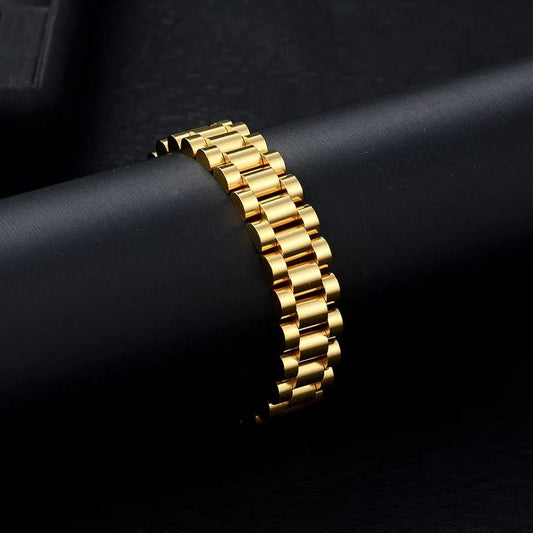 New Trendy Golden Stainless Steel Beautiful Charming Hand Chain Bracelet For Boys & Men